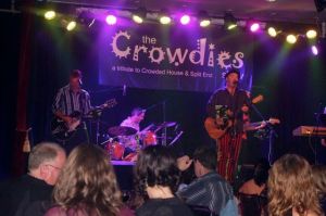 Crowdies show